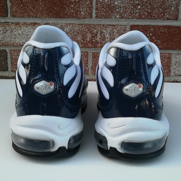 💲SOLD💲Nike Air Max 97 Plus Silver Shark Running - Picture 3 of 8